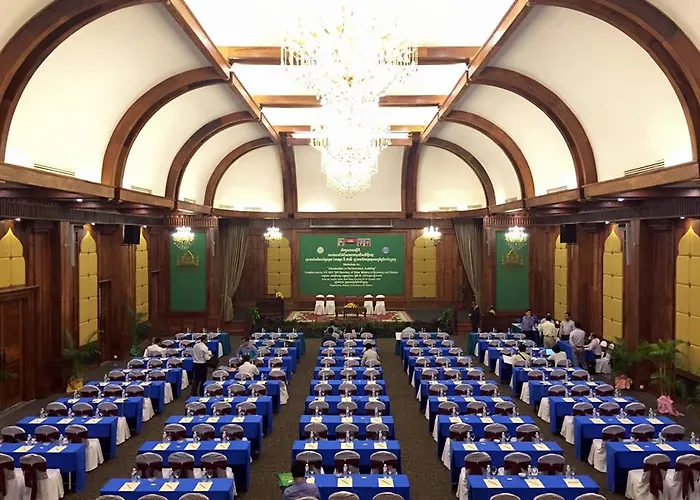 Empress And Hotel Siem Reap