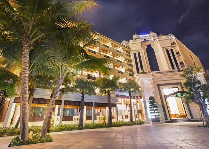 Hotel Empress And 5*