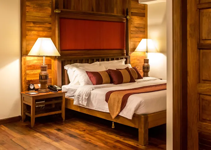 Hotel Empress And